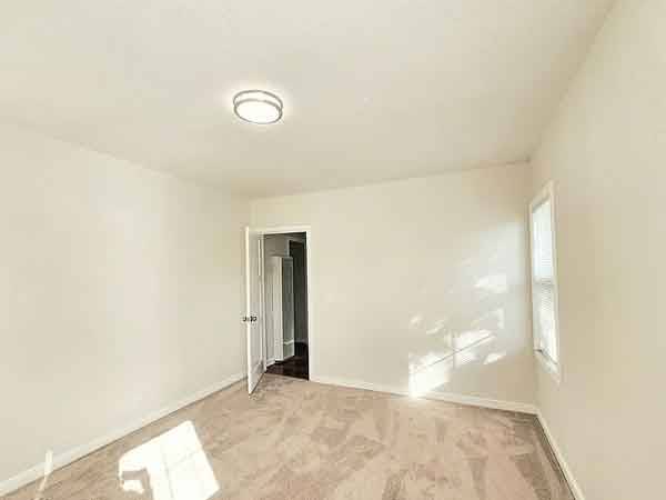 $990 / 2br - 850ft2 - Cozy 2 bed/1 bath home ! (San Mateo, CA)64011967570818121