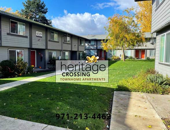 $1,725 / 2br - COME TOUR & SAVE! Suburban Community, Private Patio, BBQ & Picnic Area (Milwaukie Heights)63867270190465120