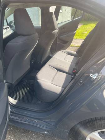 Coche en venta - $19.900 (Queens)63615094405889124