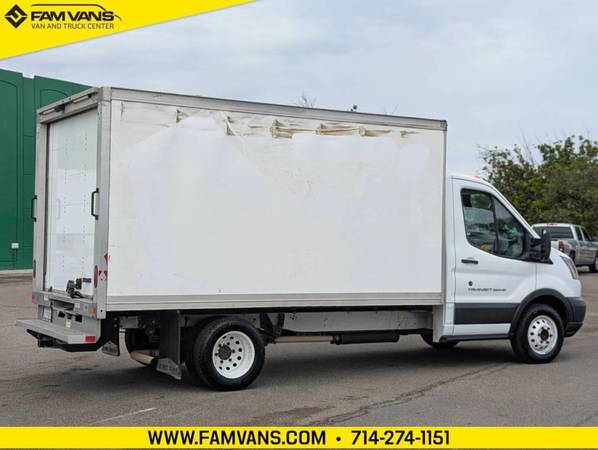 2018 Ford Transit-350 12FT - Photo 2