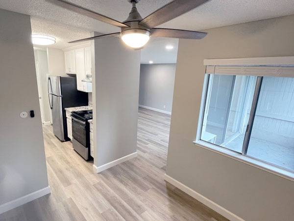Desired open floor plan, Large balcony!, Walk to Downtown! Fitness Ctr 1