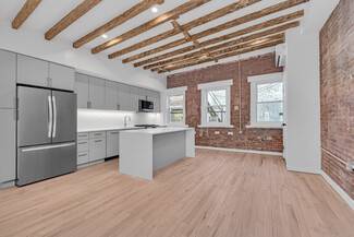 $9,490 / 2650ft2 - ****VIVIENDA/OFICINA**Reformado Hermosamente**Terraza en la Azotea**Sin Ascensor**** (Chinatown / Lit Italy)63766001276417122