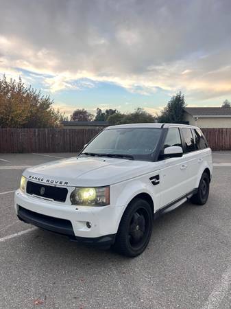 2012 Land Rover Range Rover Sport HSE LUX for sale 1