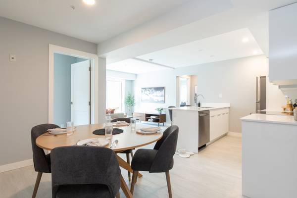 The Trilogy Residences - 2 Bedroom - Available Nov. 1st 2