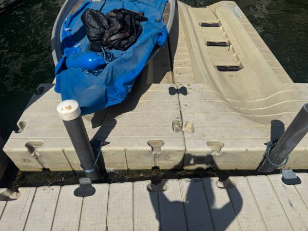 Floating docks 1