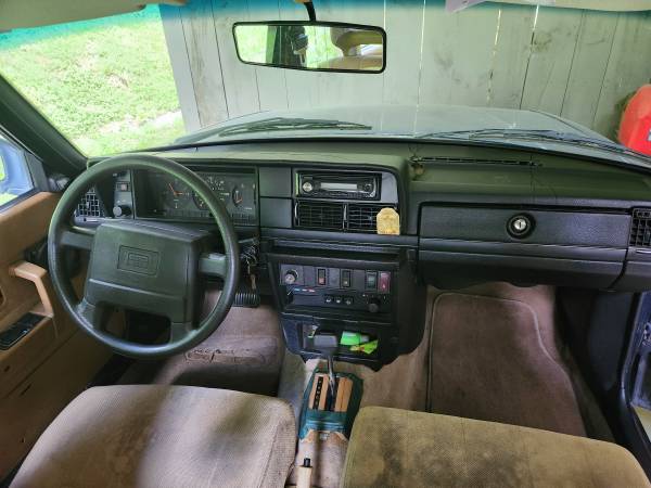 1991 en venta, 243 mil millas - $500 (Barnardsville)63471227548419122