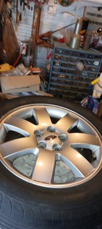 2005 ford five hundred wheel 1