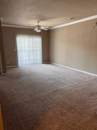 $1,160 / 1br - 793ft2 - 1 BD 1 BA In South end of Terre Haute, ready to move in, APPLY TODAY! (1200 E Elmwood Dr, Terre Haute, IN)63675880890883121
