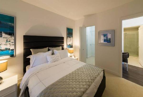 $3,745 / 2br - Downtown Two Bedroom-In unit w/d, Gym, Indoor Pool, EZ walk-The Loop (The Loop)63960013661826124