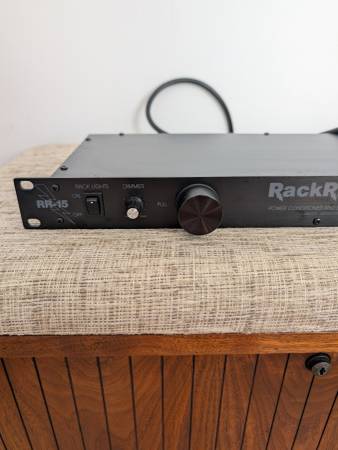 Furman RR-15 Rack Rider Power Conditioner & Light Module