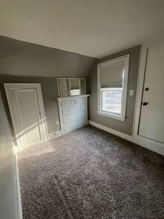 $675 / 1br - 400ft2 - Dundee Park Apartments - 413 N 49th St #2 (Omaha, NE)63681677794049122