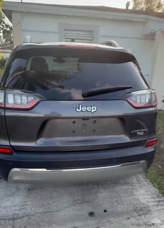 2020 Jeep Cherokee Limited en venta - $10,500 (Orlando)63470426937345123