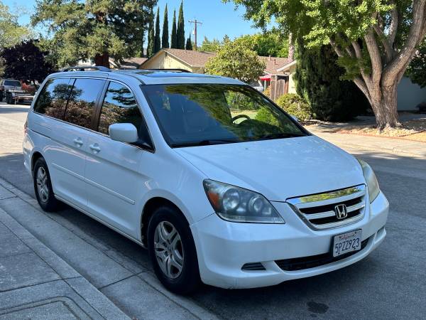 2005 Honda odyssey EXL, clean title - $3,800 (mountain view)63617474549507121