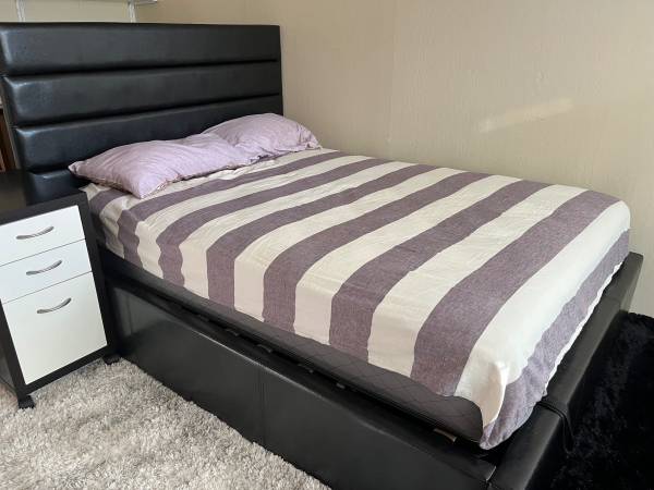 Storage Bed color black, bought in February 1