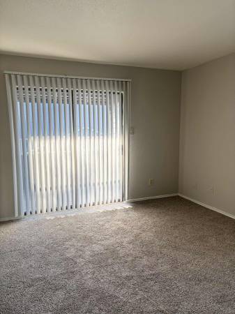 $999 / 1br - 💥 ¡Listo para mudarse! Chandler’s Mill Apts – Unidad #325 (6350 Meadowvista Dr.)64036535453315124