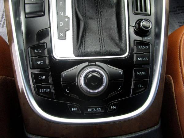 2011 Audi Q5 2.0 quattro Premium COMPRE AQUÍ / PAGUE AQUÍ !! - $6,995 (+ Avin Enterprises Inc)63443316089217123