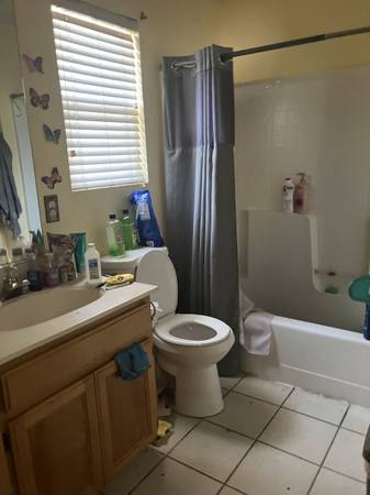 $800 / 1br - Compañero de cuarto buscado (pittsburg / antioch)63880016617473122