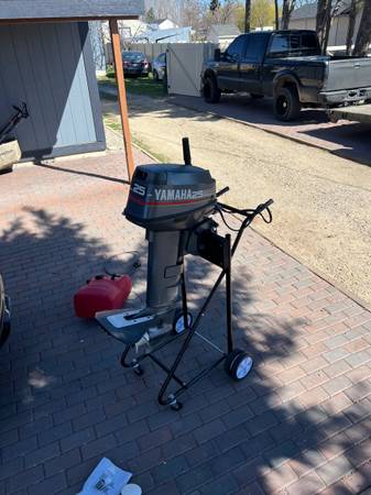 Outboard engine stand brand new((just the stand)) 1