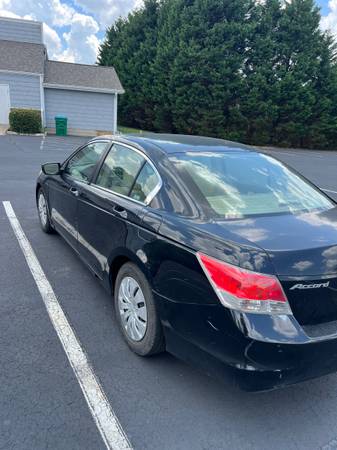 Honda Accord LX 2009 - $3.299 (Lawrenceville)63620602700161124