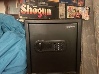small safe from Amazon 1