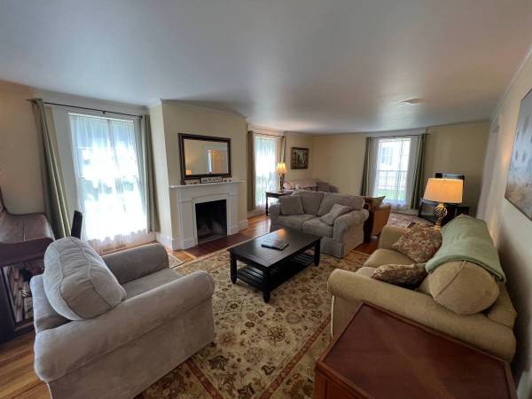 $700 / 1br - Spacious Furnished Room with Private Bath in North Park (San Diego)63657192496643122