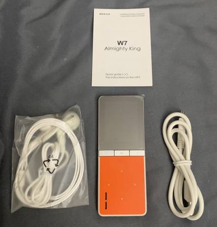 Mp4 Portable Media Player - NEW ! 1