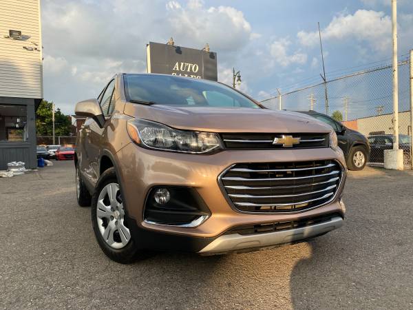 2018 CHEVROLET TRAX LS - $6,995 (DETROIT)63622115010691123
