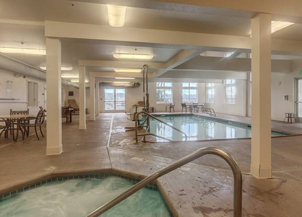 $1,543 / 2br - Balconies, Controlled Access Building, Exercise Room (3291 NW Mt Vintage Way, Silverdale, WA)63814635990915121