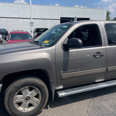 2013 Chevrolet Silverado 1500 4WD Crew Cab 143.5 LT - $8,500 (Merrillville, IN)63469628860291122
