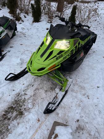 Arctic Cat 1