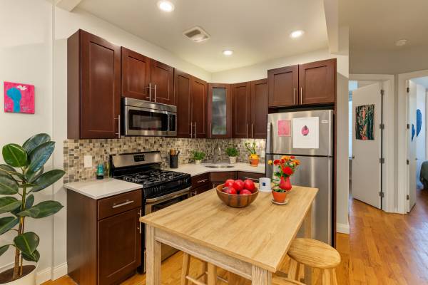 $4,650 / 4br - ⭐️ Spacious 4 Bed, 2 Bath on a Quiet Bushwick Block | NO FEE (Bushwick)63689881069315121