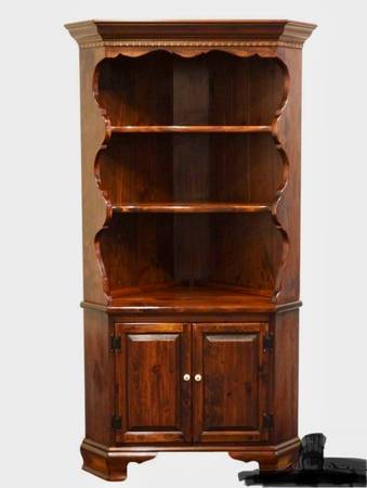 2-Piece Ethan Allen Old Tavern Pine Hutch (1970, Excellent Condition) 1