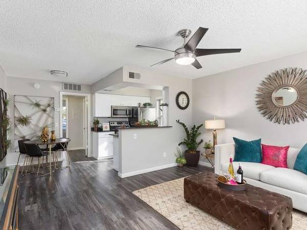 $1,175 / 1br - 600ft2 - Personal Balcony or Patio, On-site Maintenance64024993086851122