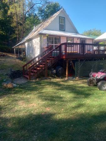 $1,200 / 2br - 1400ft2 - Historic Home on Upper Sac River (Dog Creek area)63972530001667122