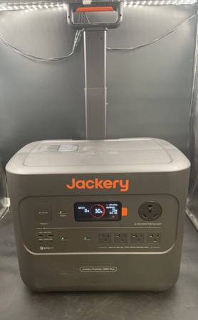 Jackery Explorer 2000 Plus Portable Solar Power Station / Generator 1