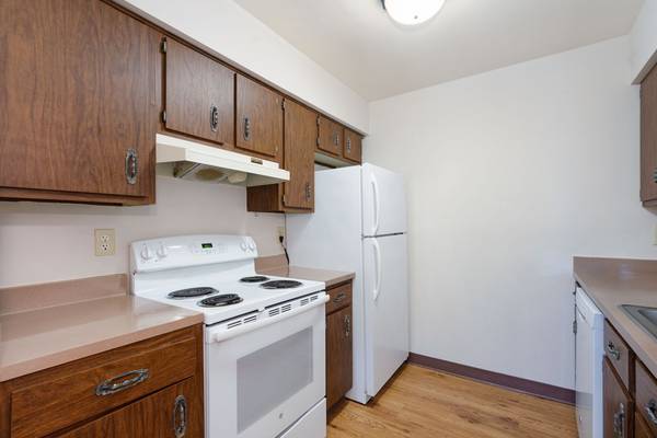 $939 / 1br - 773ft2 - 1/hab, admiten mascotas, piscina con solárium (600 Normandy Dr, Evansville, IN)63953484262019123