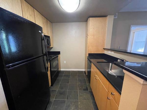 $2,260 / 2br - 1033ft2 - A canvas for your dreams: Experience our spacious 2 BR today! (Denver - City Park)63973500051586124