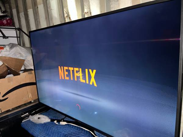 60 inch samsung 4k UHD smart LED tv 1