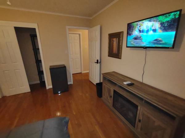 $950 / 3br - 500ft2 - Affordable all inclusive Rooms for rent. $950 regular, $1350 master. (Norcross)63964264619266120