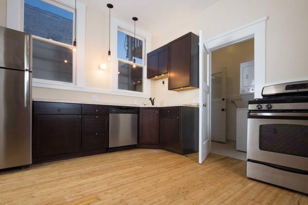 $900 / 1br - Bright & Clean 1BR Walkable to Shops + Cable Car 🚋 (nob hill)64049798731649121
