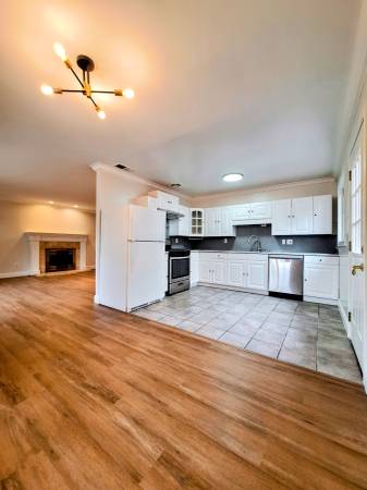 $4,295 / 3br - 1320ft2 - Beautiful 3bd House w/EV Charger & Other New Features @ 1787 Wema Wy (san jose west)63940544102915122
