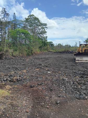 $140,000 3 acres en subdivisión orchidland avenida 38. 1 acre despejado, (keaau)63686710366593123