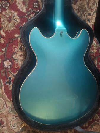 Guitarra eléctrica D'ANGELICO ES-335 de cuerpo semihueco - $800 (Rio Rancho)62969132355971124