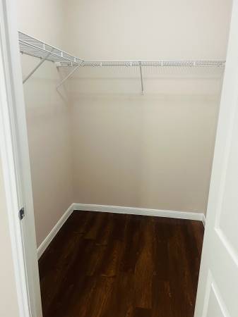 $977 / 2br - River Bank Village Apartments (Laredo)63662034827139123