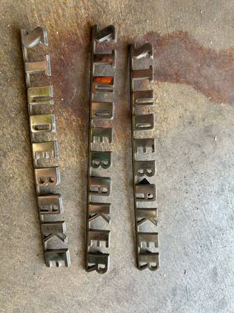 49-53 Studebaker Truck emblems 1