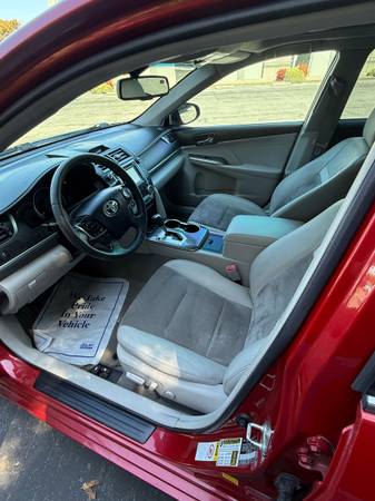 2013 Toyota Camry Hybrid XLE - $11,500 (San Jose)63478472897155124