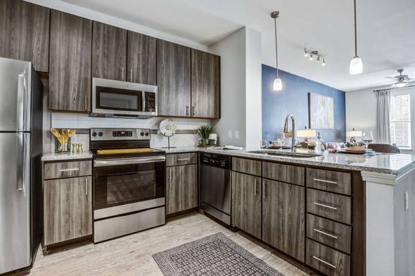 $1,340 / 1br - 641ft2 - Dreamy resort-style 1 bed, 1 bath awaits you at IMT Edgewater! (Indian Land)63925334488451123