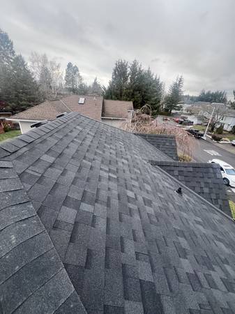 (Vancouver)AFFORDABLE ROOFING CONSTRUCTION 1