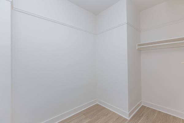 $2,695 / 433ft2 - Estudio/Centro/324 Larkin/W/D en unidad/Ley Hastings/¡Próximamente!! (centro / cívico / van ness)63826176061057124