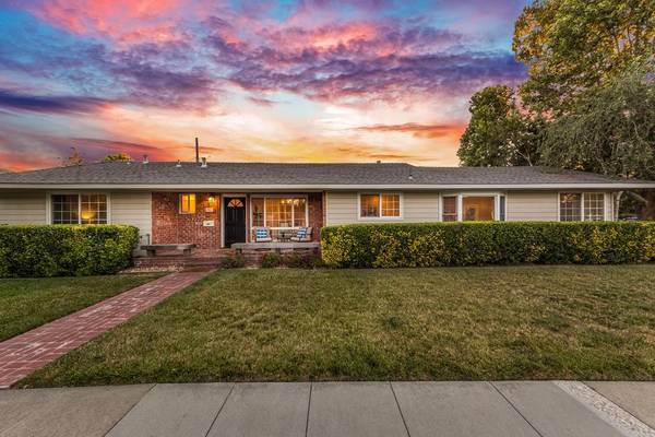 $5,800 / 3br - 1686ft2 - $5,800/3BD-2BA-1,686 Sqft- Sought after neighbor in Willow Glen Home (willow glen / cambrian)63965992470274120